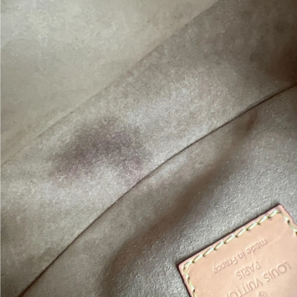 Authentic Louis Vuitton Monogram Loop Hobo Crossbody Chain Bag - Picture 7 of 14